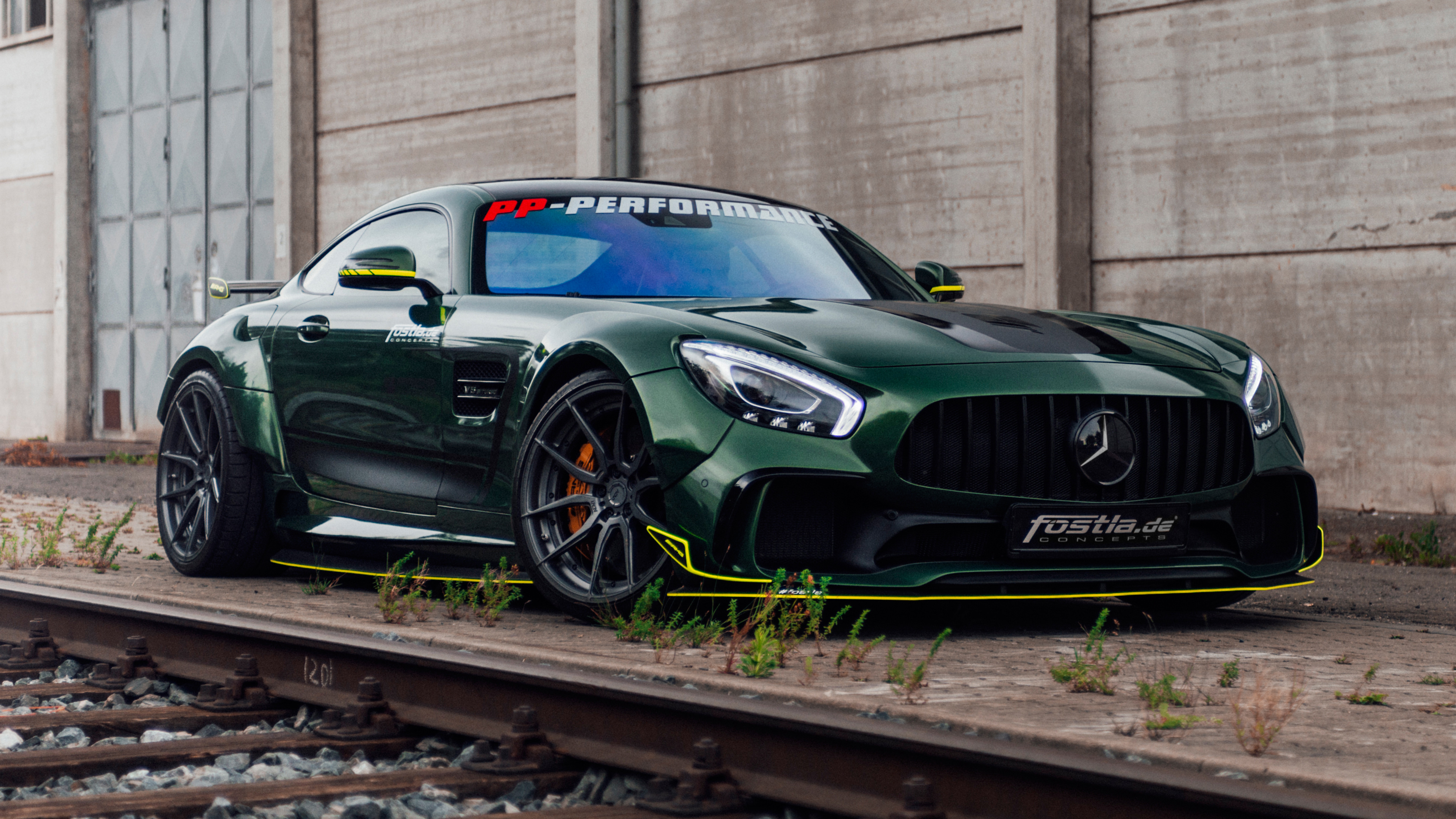 Stil AMG pentru Mercedes: Condu cu atitudine!